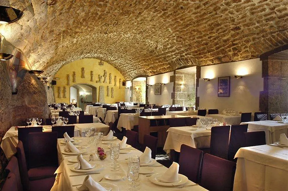 Apartamentos Montserrat Abat Marcet