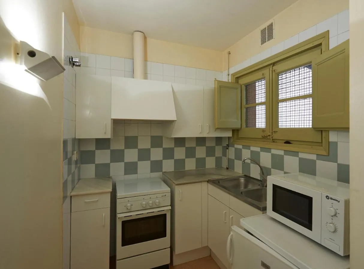 Apartamentos Montserrat Abat Marcet 0*,
