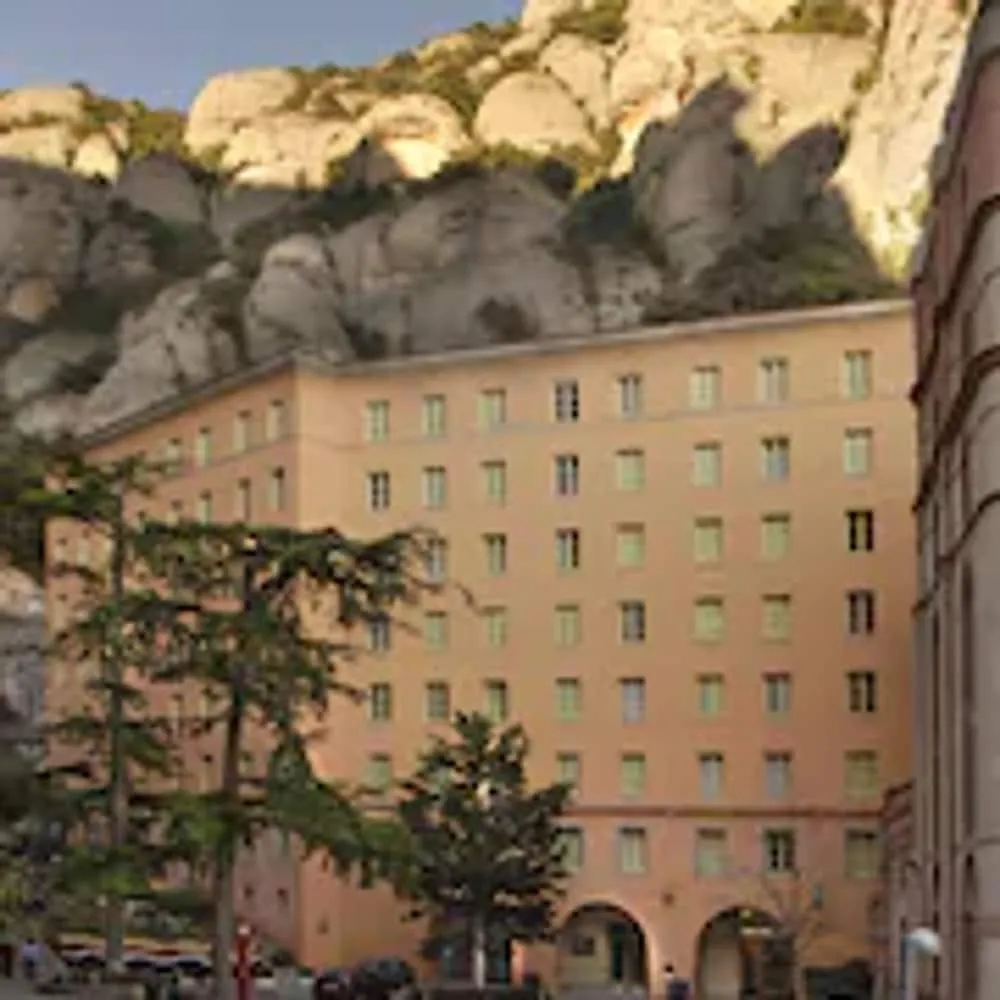 Apartment Apartamentos Montserrat Abat Marcet